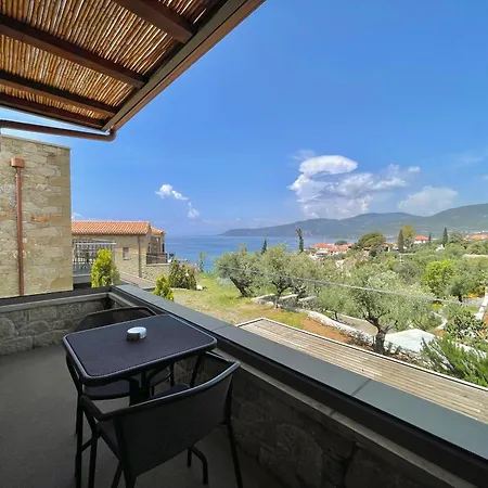 Diapori Suites Hotel Kardamyli Exterior photo